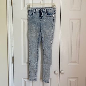 ACID WASH JEANS | SIZE 4